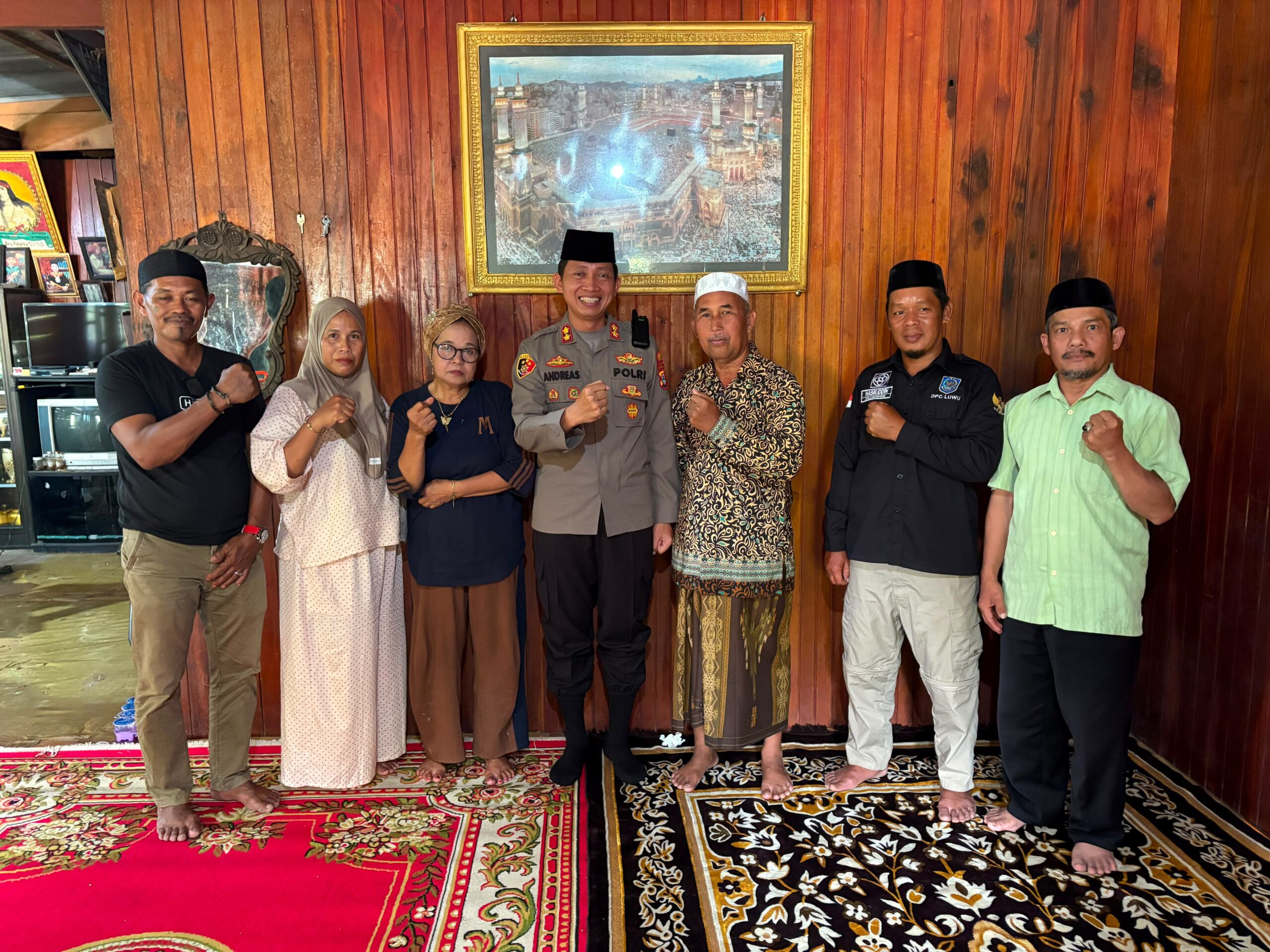 Kapolres Luwu dan Tokoh Masyarakat Larompong Satukan Langkah Jaga Kamtibmas
