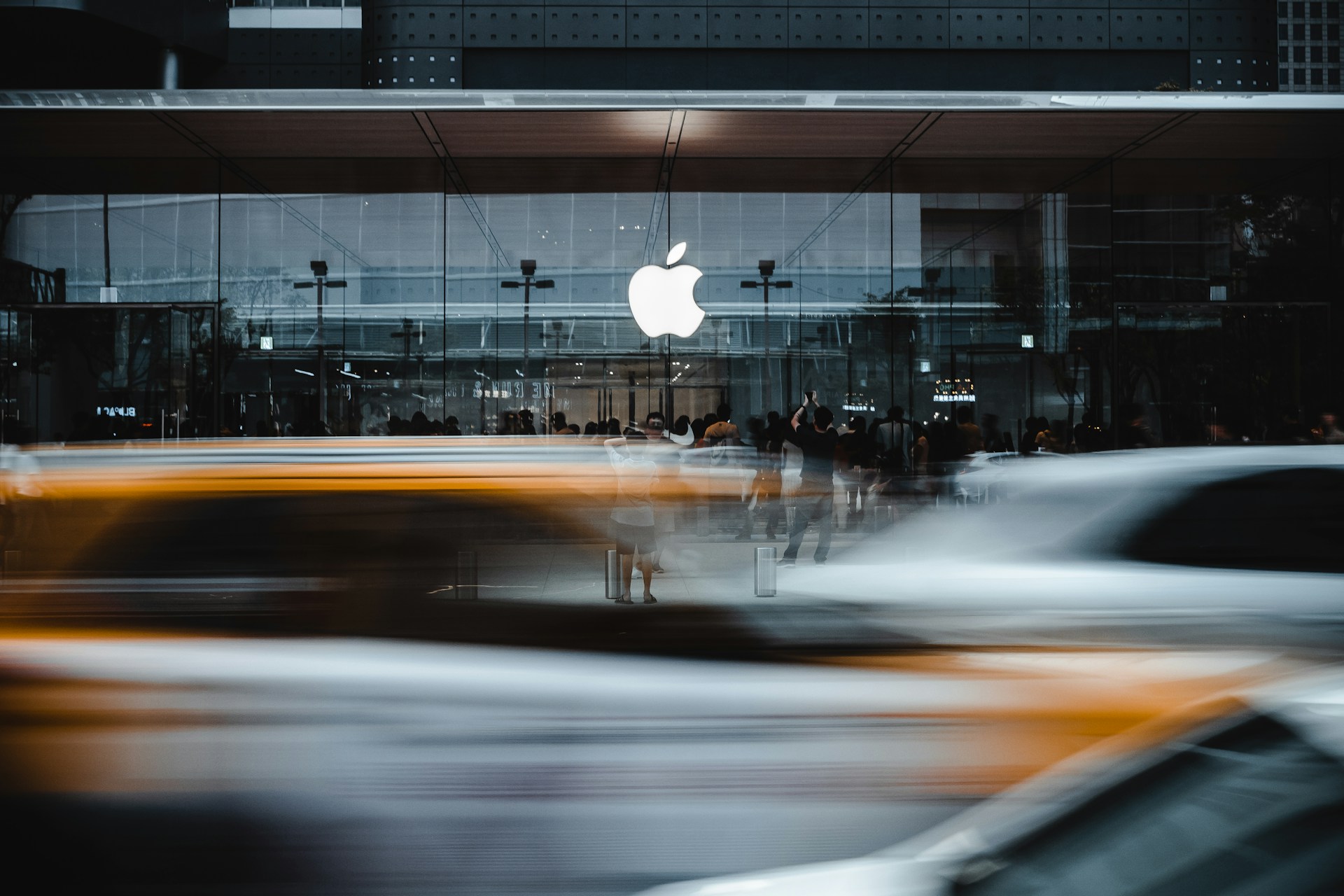 Apple Gugat Pemerintah Inggris soal Akses Data iCloud
