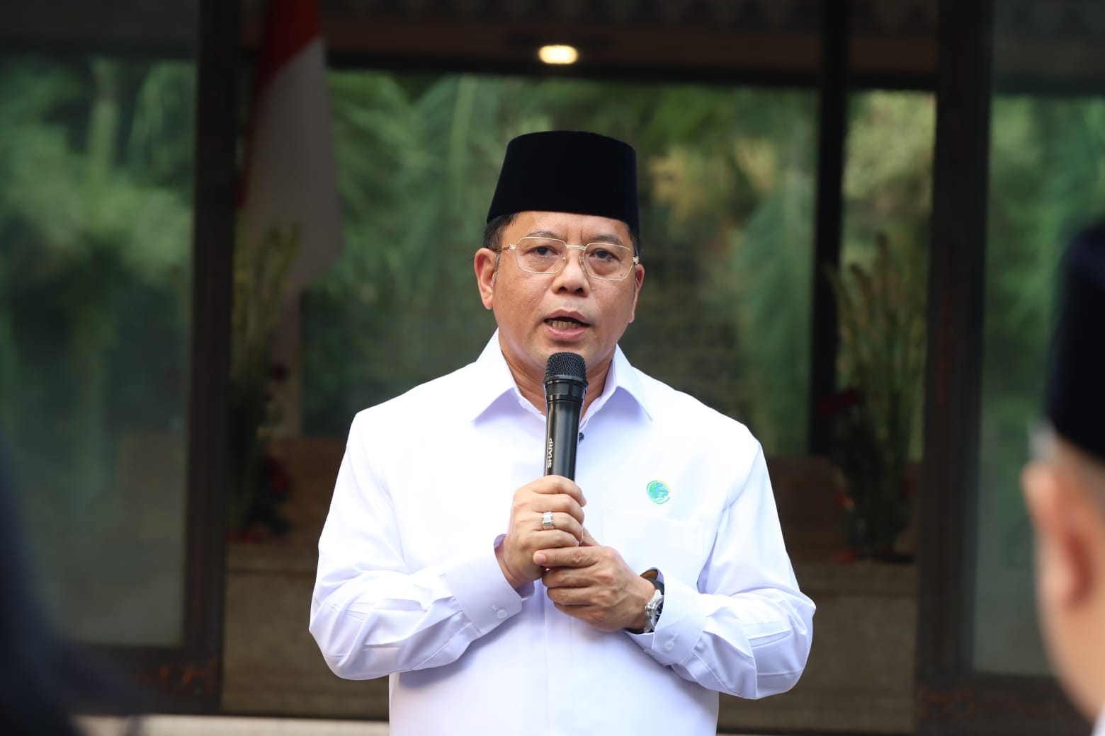 Kemenag Batasi HP di Madrasah dan Pesantren