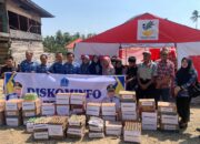Diskominfo Bone Salurkan Bantuan untuk Korban Kebakaran di Sanrangeng