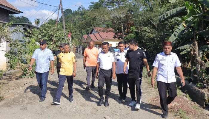 Bupati Bone Tinjau Rencana Pembangunan Paving Block 3 Km di Barebbo