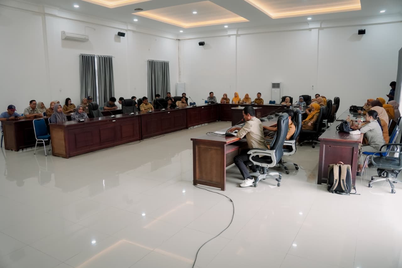 Puluhan PPPK Paruh Waktu Palopo Datangi DPRD, Minta Dialihkan Jadi Penuh Waktu