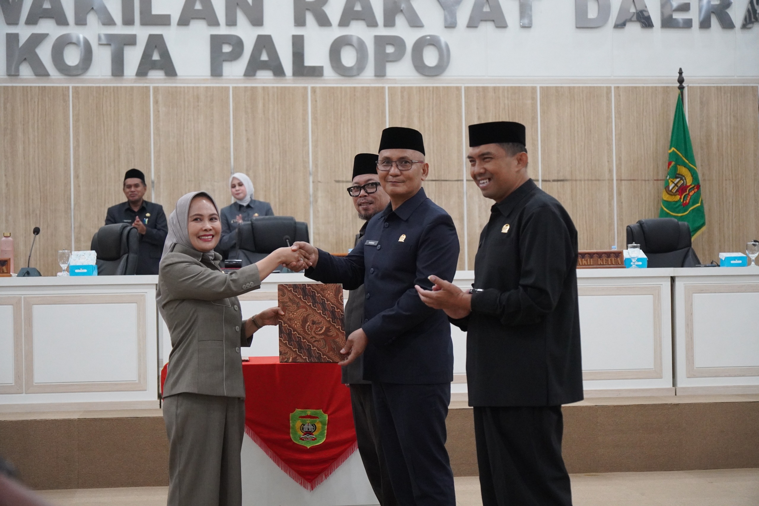 Pemkot dan DPRD Palopo Setujui Ranperda Perubahan APBD 2026