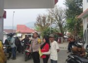 Polisi Kawal Distribusi BBM Nelayan