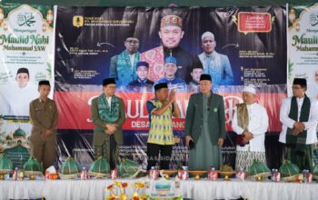 Hadiri Maulid di Sereang, Syaharuddin Ajak Warga Teladani Akhlak Rasulullah