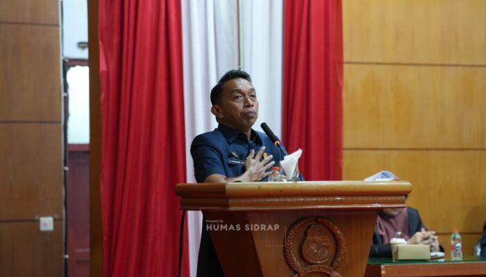 Syaharuddin Jawab Pandangan Fraksi DPRD