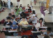 Hari Pariwisata 2026, Disparbud Palopo Gelar Lomba Mewarnai TK dan PAUD di Pantai Labombo