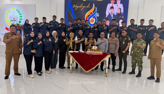 Syaharuddin Alrif Kukuhkan Pengurus Karang Taruna Kecamatan se-Sidrap