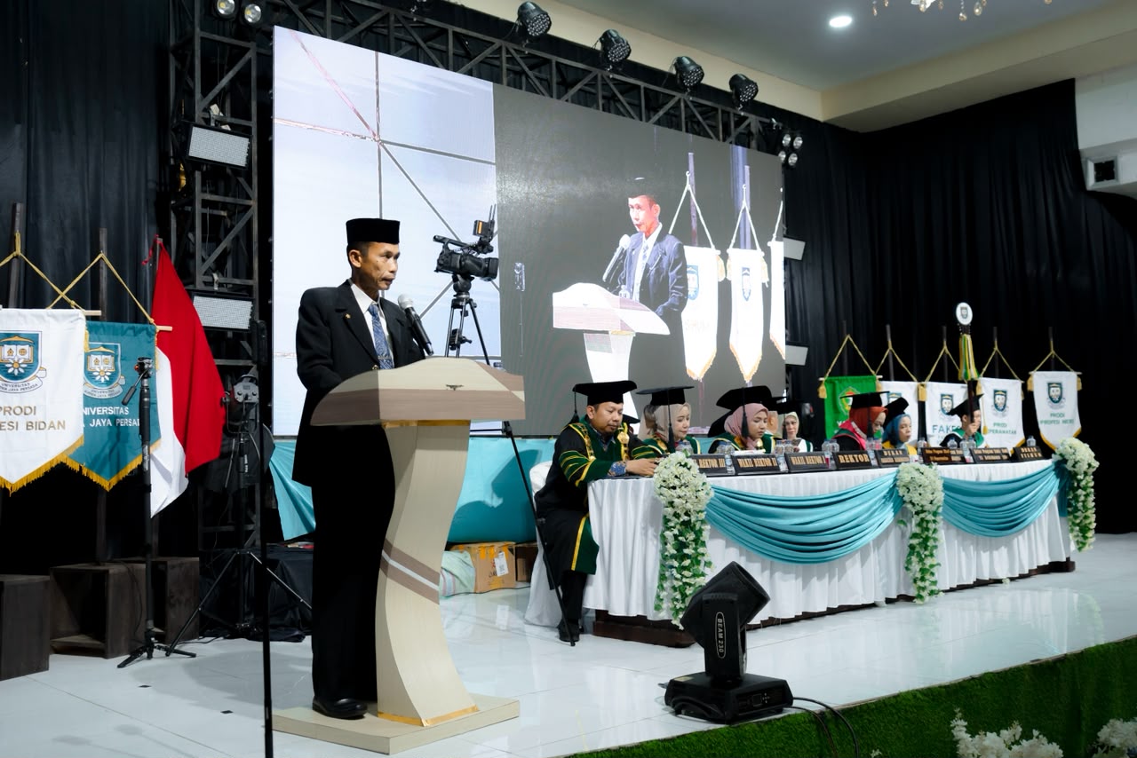Syamsul Alam Hadiri Wisuda UKJP, Lulusan Diminta Tak Berhenti Belajar