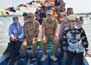 Wabup Bone Andi Akmal Buka Festival Lampu’ Toae, Dorong Wisata Mangrove Angkue