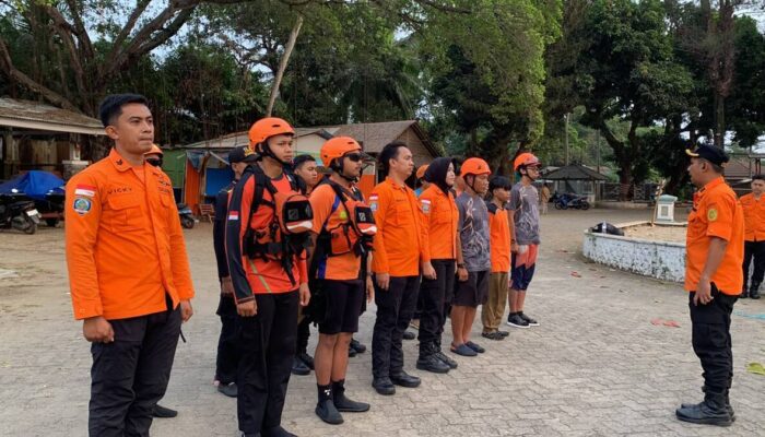 5 Jurnalis dan 3 Kru Kapal Hilang Kontak saat Liput Anak Krakatau