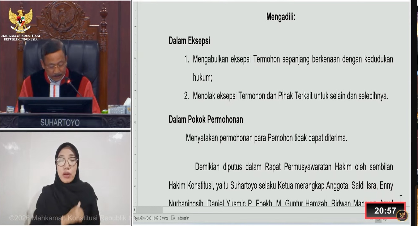 MK Ketok Palu Gugatan Pendidikan Ditolak, Gibran Tetap Wapres