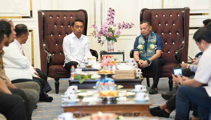 1. Terima Kunjungan Wabup Tanjung Jabung Timur, Bupati Sidrap Bahas Potensi Daerah 2.
