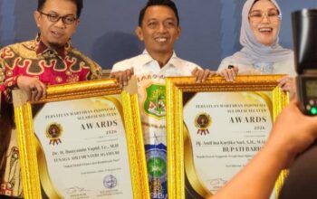 Dekat dengan Insan Pers, Bunyamin M. Yapid Terima Penghargaan Bergengsi di PWI Awards 2026