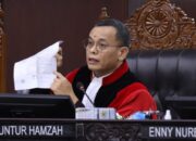 MK Tak Temukan Bukti Ijazah SMA Gibran